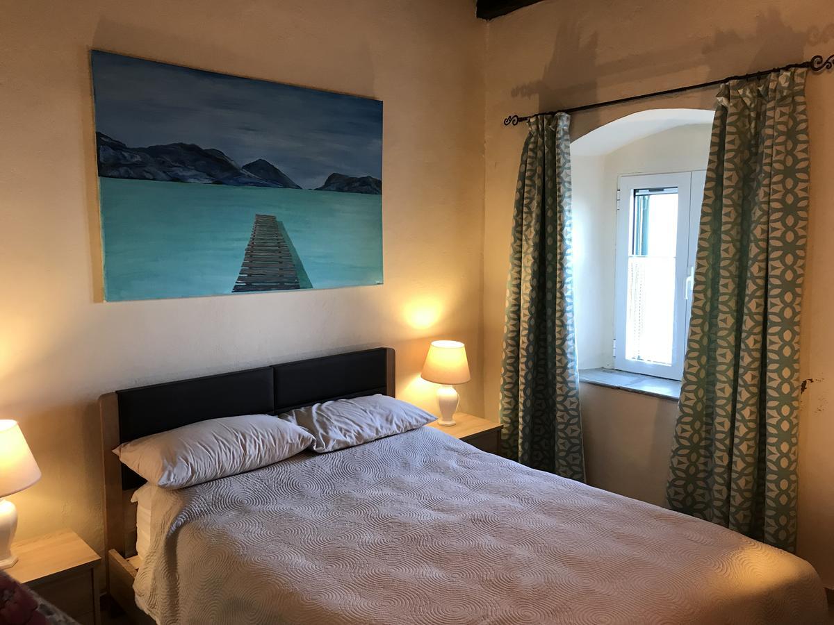 Theea Cottage - Wonderful Sea Views Chlomos Ngoại thất bức ảnh